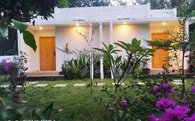 Cemare Cottage